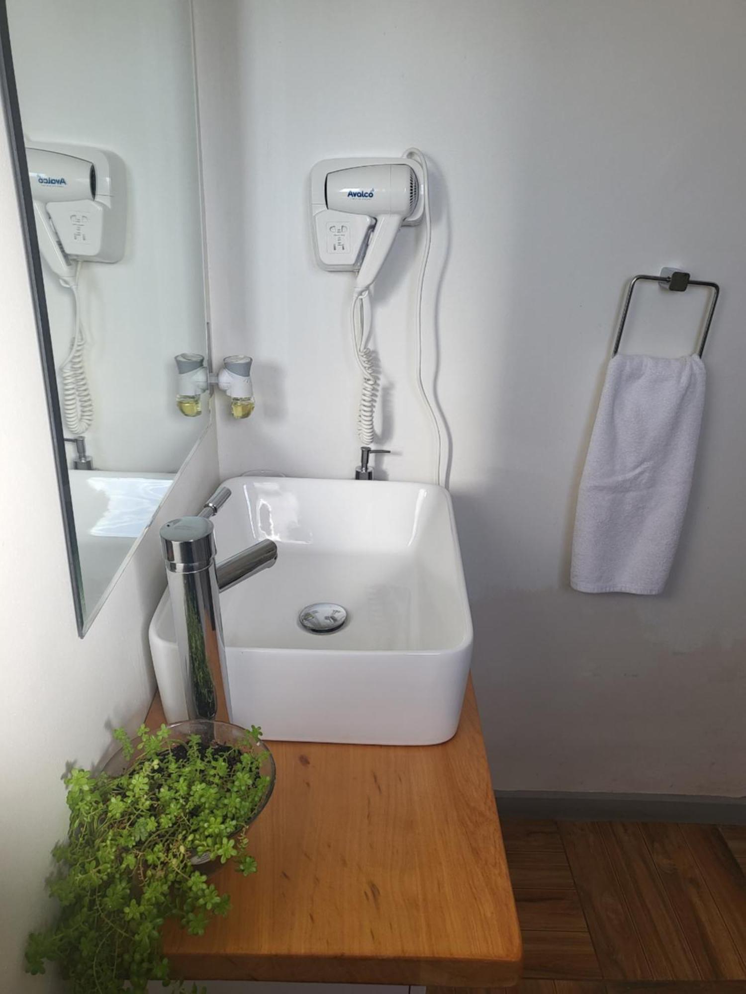 Hostal Uruz Coyhaique Εξωτερικό φωτογραφία